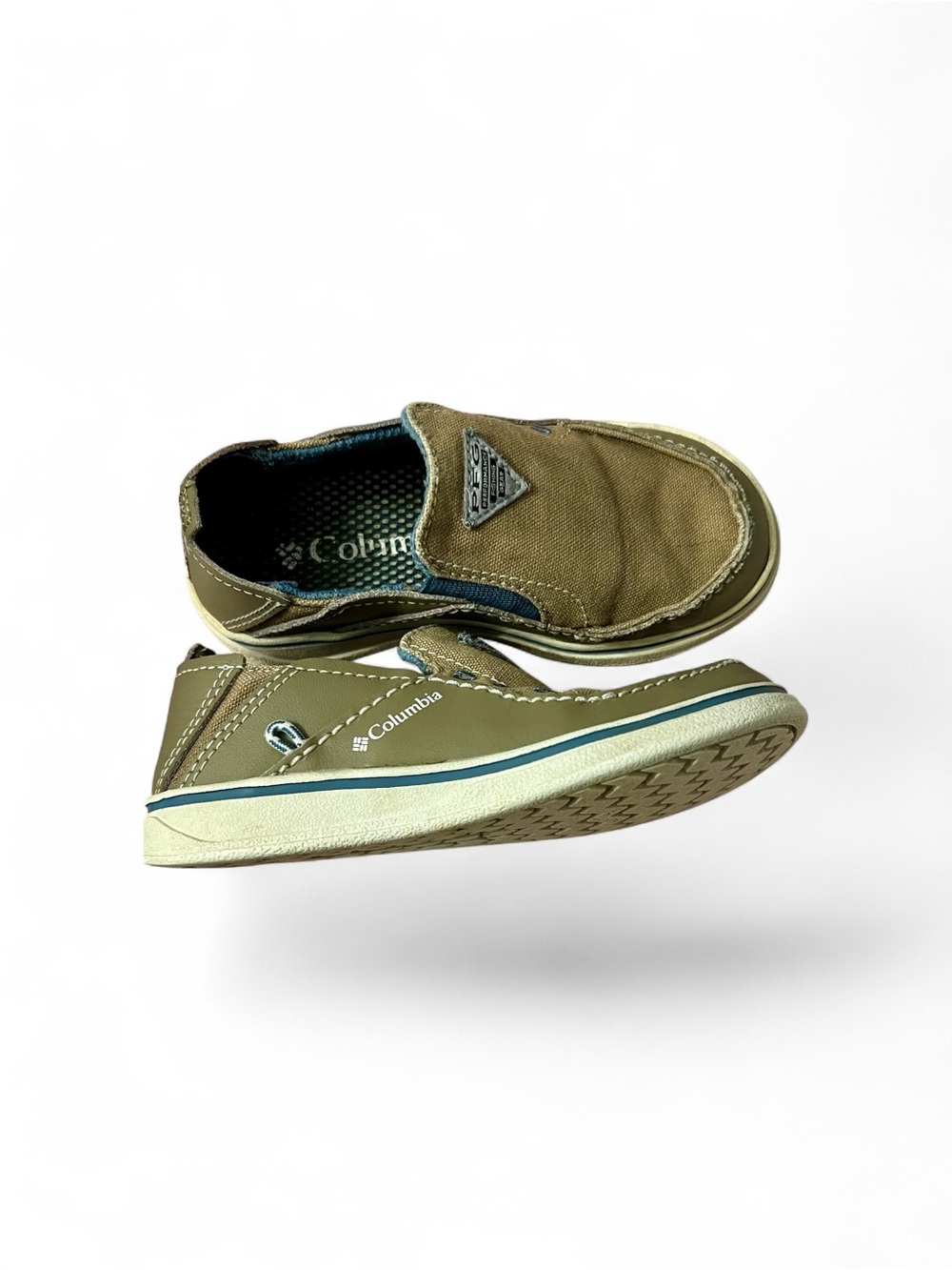 Columbia Kids Slip-On Sneakers in Khaki Green and Cream. PFG Logo. P80